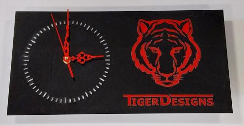 Tiger-Designs-Clock